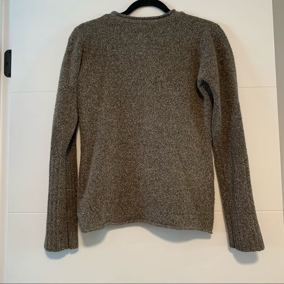 Columbia | V-Neck Sweater - Picture 7 of 15